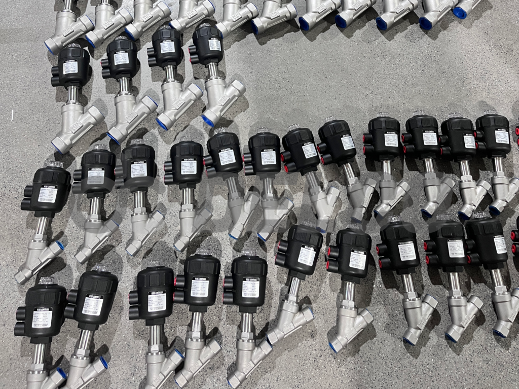 Pneumatic Angle Seat Valve